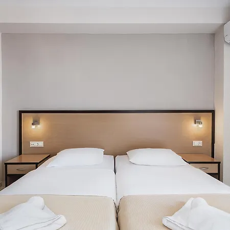 Theofilos * La Canea