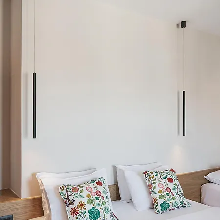 Theofilos * La Canea