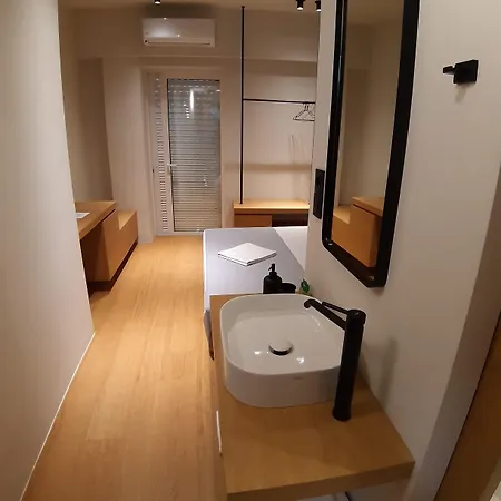 Theofilos Hotel *