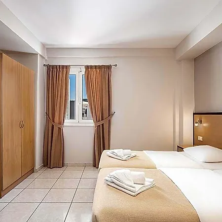 Hotell Theofilos Chania (Crete)