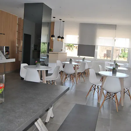 Theofilos * Ханья (Крит)