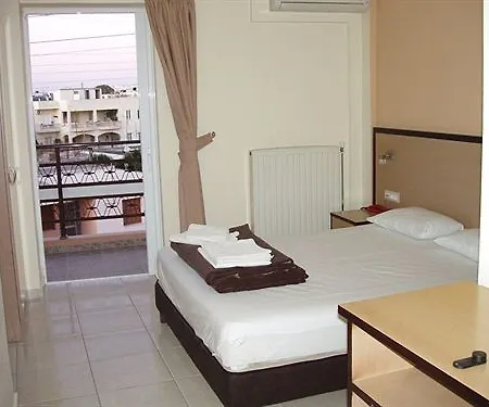 Theofilos Hotell Chania (Crete)