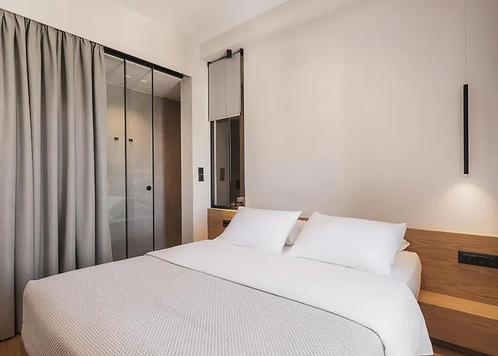 Otel Theofilos Hanya