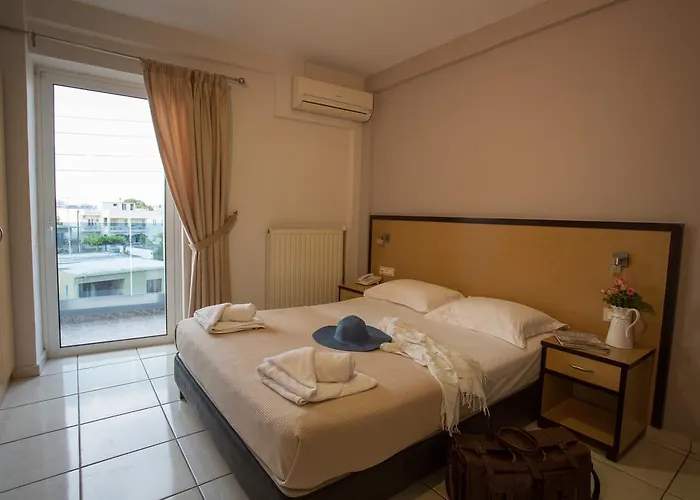 Theofilos Otel Hanya