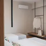 Theofilos Hotel *