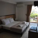 Hotel Theofilos *